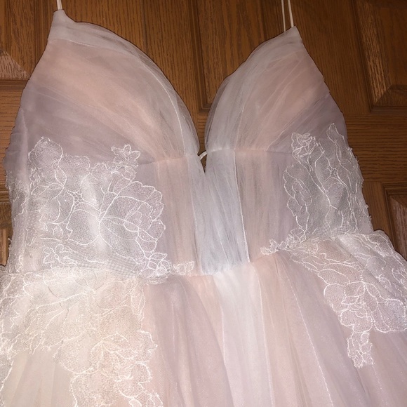 Hayley Paige Hawthorne Gown size 4 - Picture 6 of 8